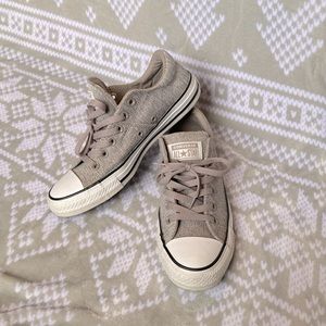 Women’s Converse All Star 7.5